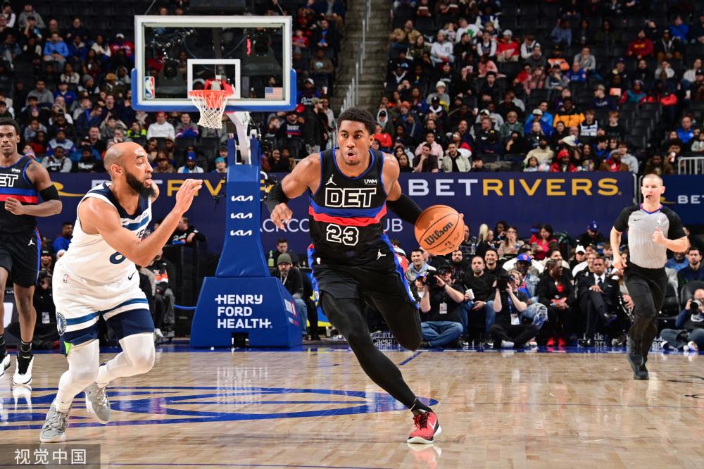 我们拭目以 我们拭目以